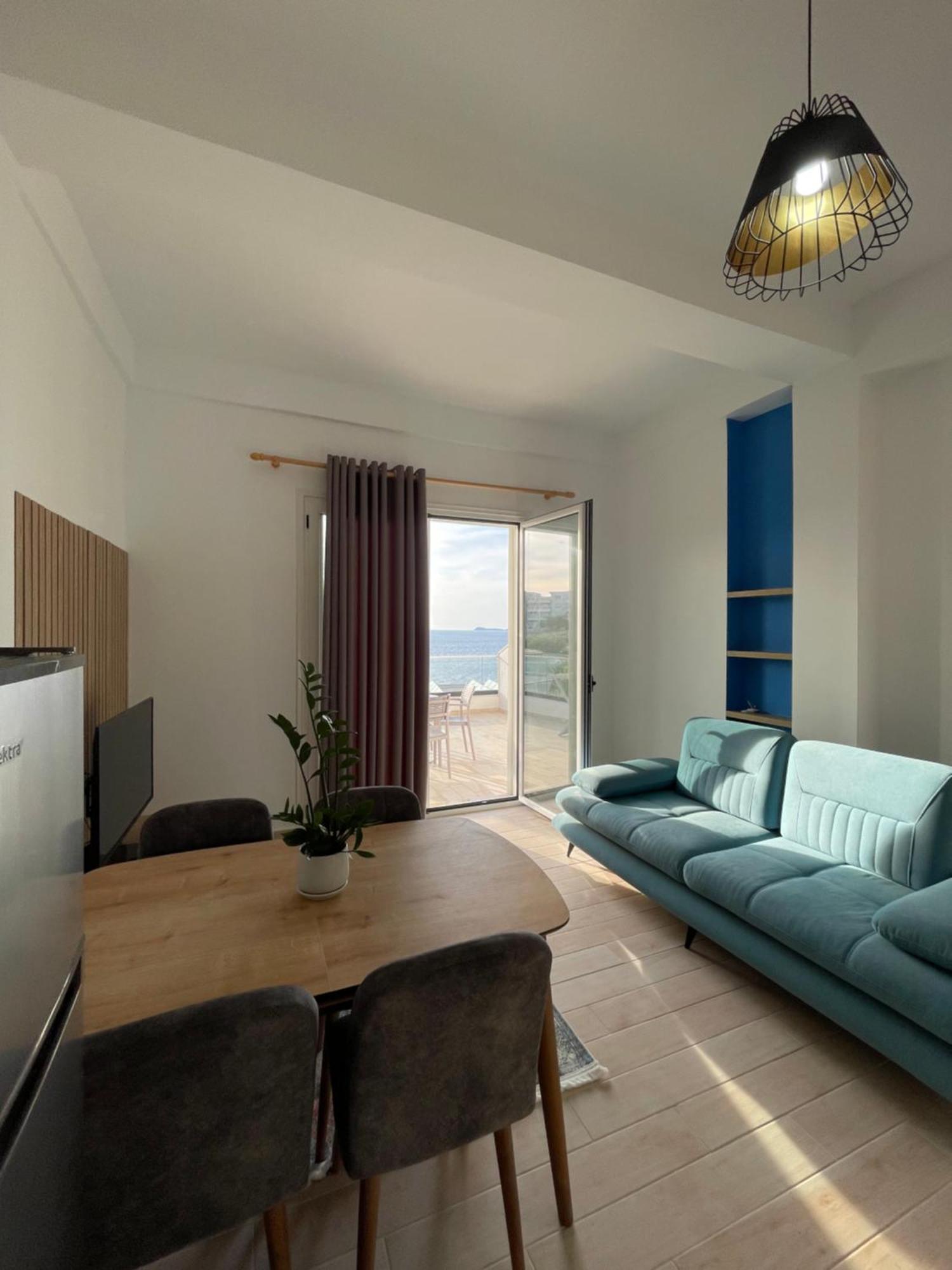 Perla Luxury Apartment - Private Patio & Parking Vlorë Exterior foto
